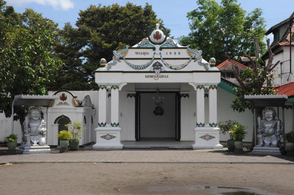 Artotel Suites Bianti Yogyakarta Eksteriør bilde